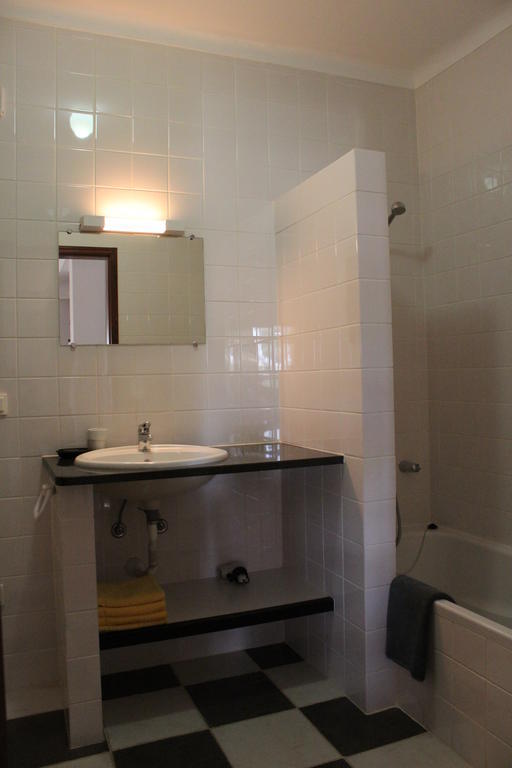 Filhas Do Mar Apartments Salema Bilik gambar