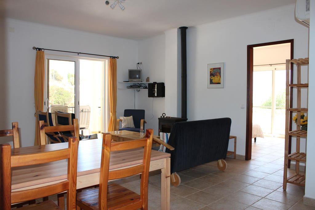 Filhas Do Mar Apartments Salema Bilik gambar